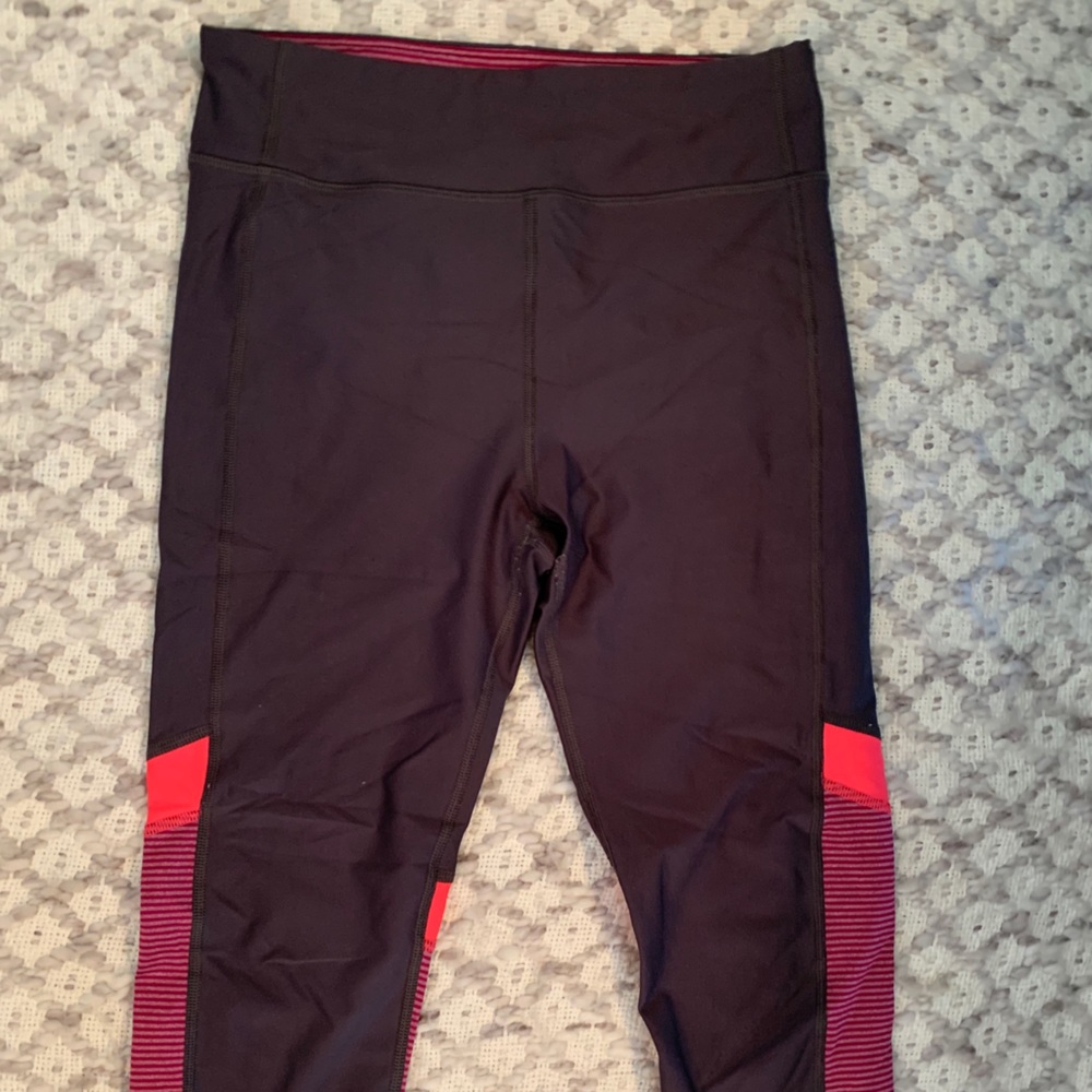 Under Armor Compression Leggings